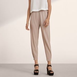 Babaton Dexter pull on cropped jogger pants S